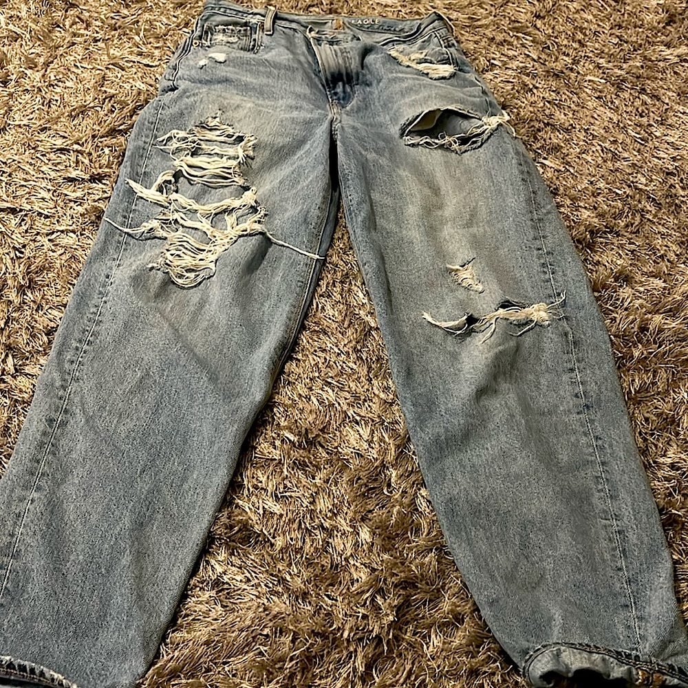 American eagle mom jeans size 4